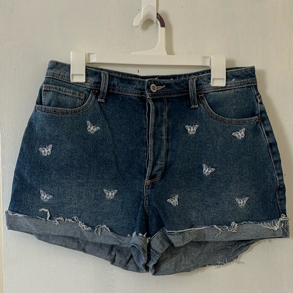 Hollister Blue Jean Shorts Distressed Cut-Off Style